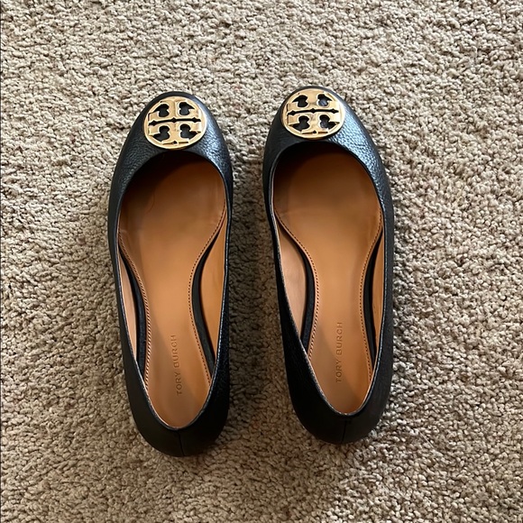 Tory Burch Black Leather Miller Flats size 7